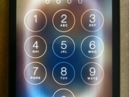 Nguyên nhân màn hình iphone bị sọc và cách "chữa bệnh"